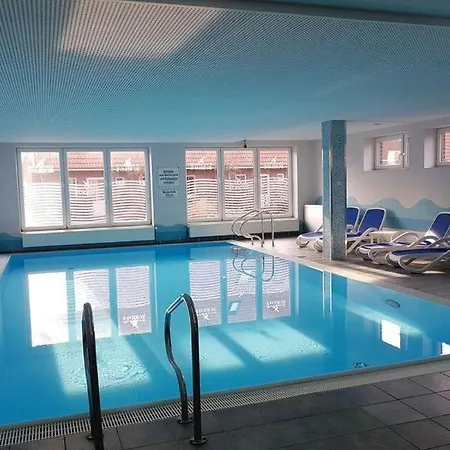 Im Reetdachhaus Burhave Apartman